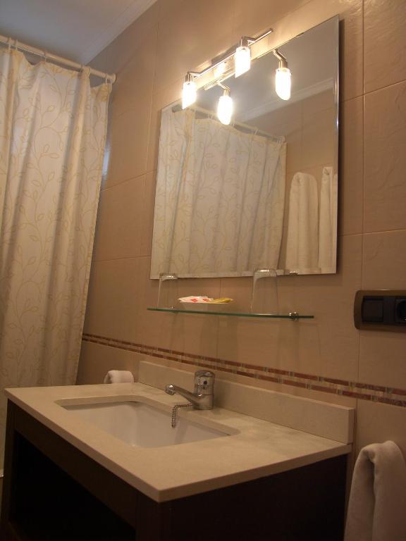 Hotel Mélida Ostatua à Ermua Chambre photo